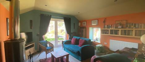 Cottage | Area soggiorno | Caminetto