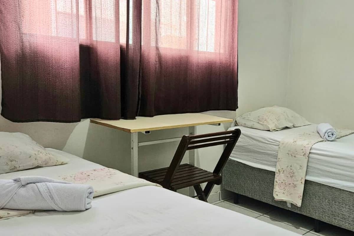 Free WiFi, bed sheets