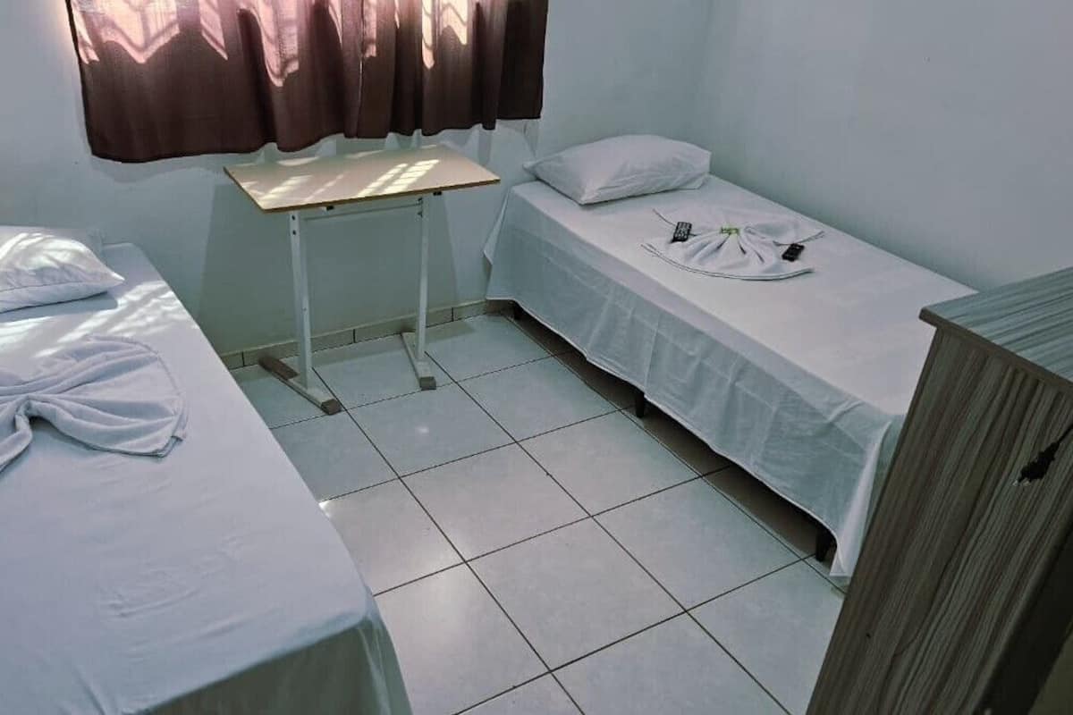 Traditional-Zweibettzimmer