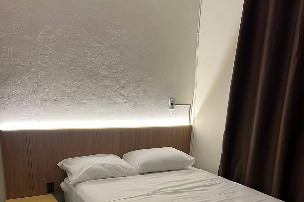 Premium Double Room | Premium bedding, pillow-top beds, free WiFi, bed sheets