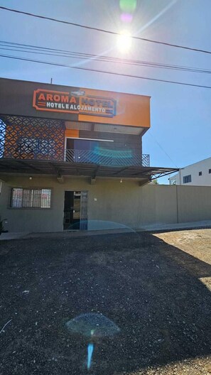 Fachada del alojamiento