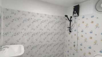 Family Villa, 3 Bedrooms, Private Pool, Pool View | Bathroom
