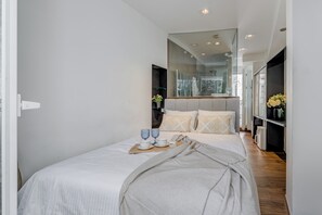 Dobbeltrom | Skrivebord, strykejern/-brett og wi-fi (inkludert)