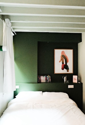 ستائر تعتيم وواي فاي مجانًا