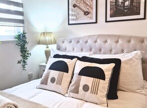 3 habitaciones, tabla de planchar con plancha y wifi gratis