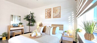 The Cozy Chapter - Spacious Apartment Near Manchester City Centre & Old Trafford
