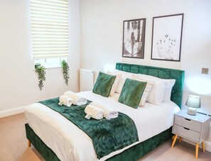 2 habitaciones, tabla de planchar con plancha y wifi gratis