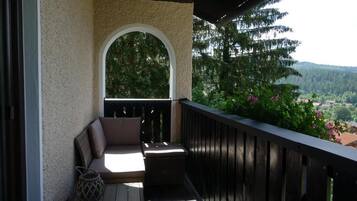 Suite, animali ammessi, vista montagna | Terrazza/patio