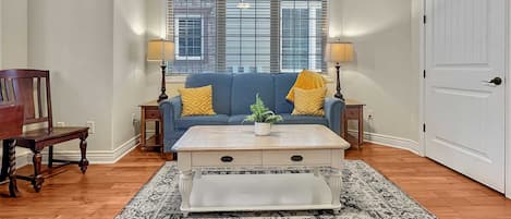 TV, fireplace, offices