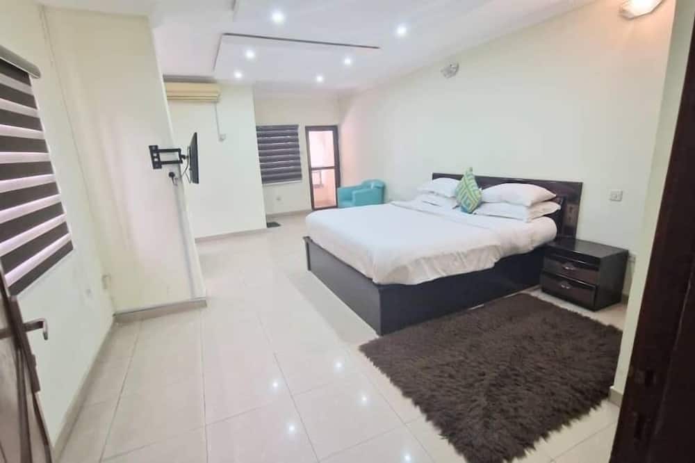 The Habitat Suites International