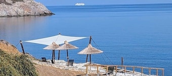 Dream bungalow on the Mediterranean, plot ends in the sea private bathing