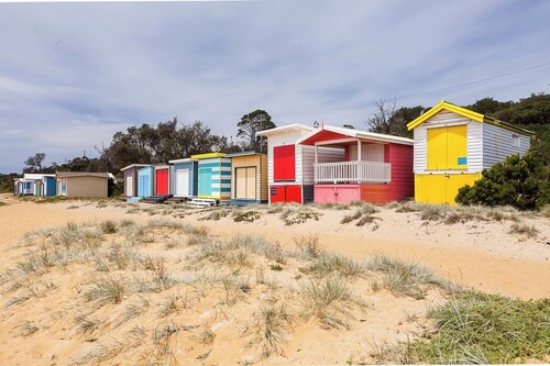 Miss Sunshine Boutique Accommodation Mount Martha
Pool, Pet & Kid Friendly