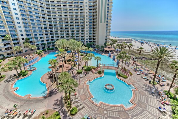 Innenpool, beheizter Pool