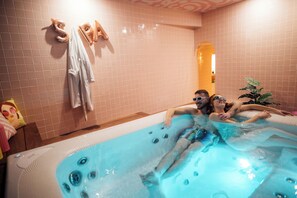 Sauna, Whirlpool