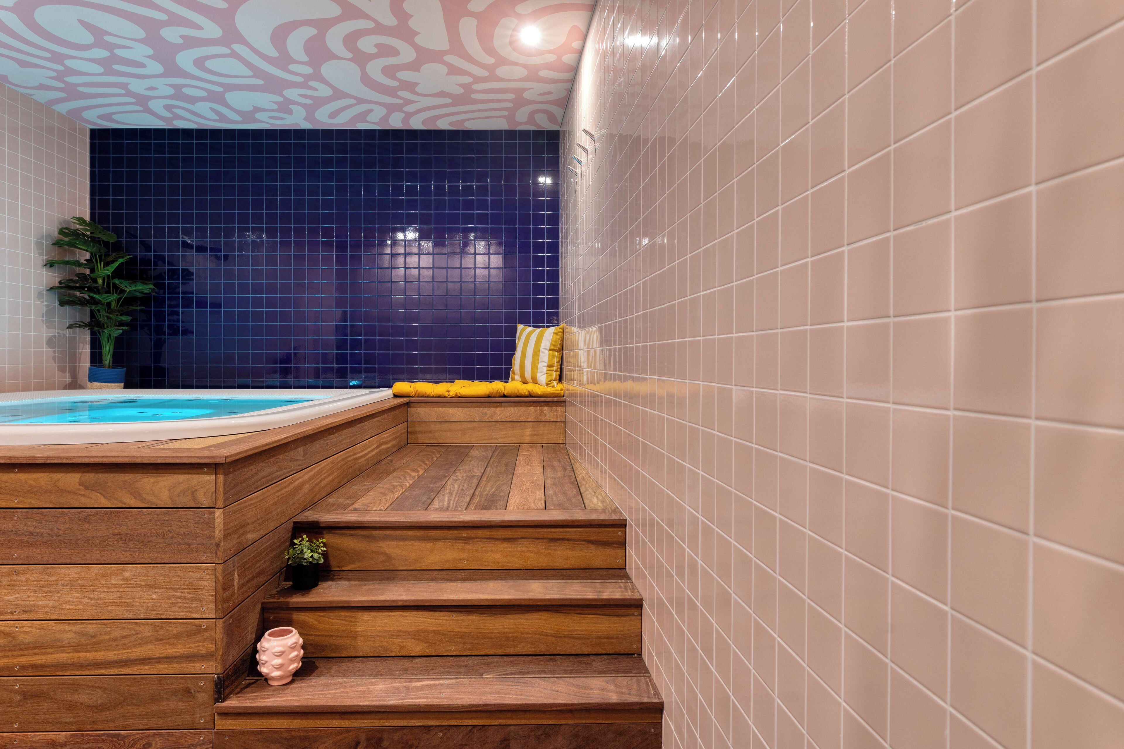 Sauna, bain à remous