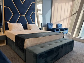 Panoramic Room | In-room safe, individually decorated, individually furnished - TITANIK BAKU (Baku)