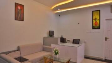 Comfort-Villa, Balkon, Blick auf die Anlage