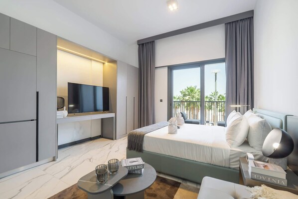 Iron/ironing board, WiFi