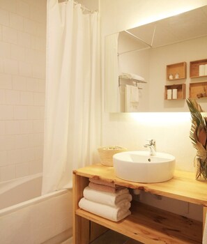 Hair dryer, bidet, towels, soap