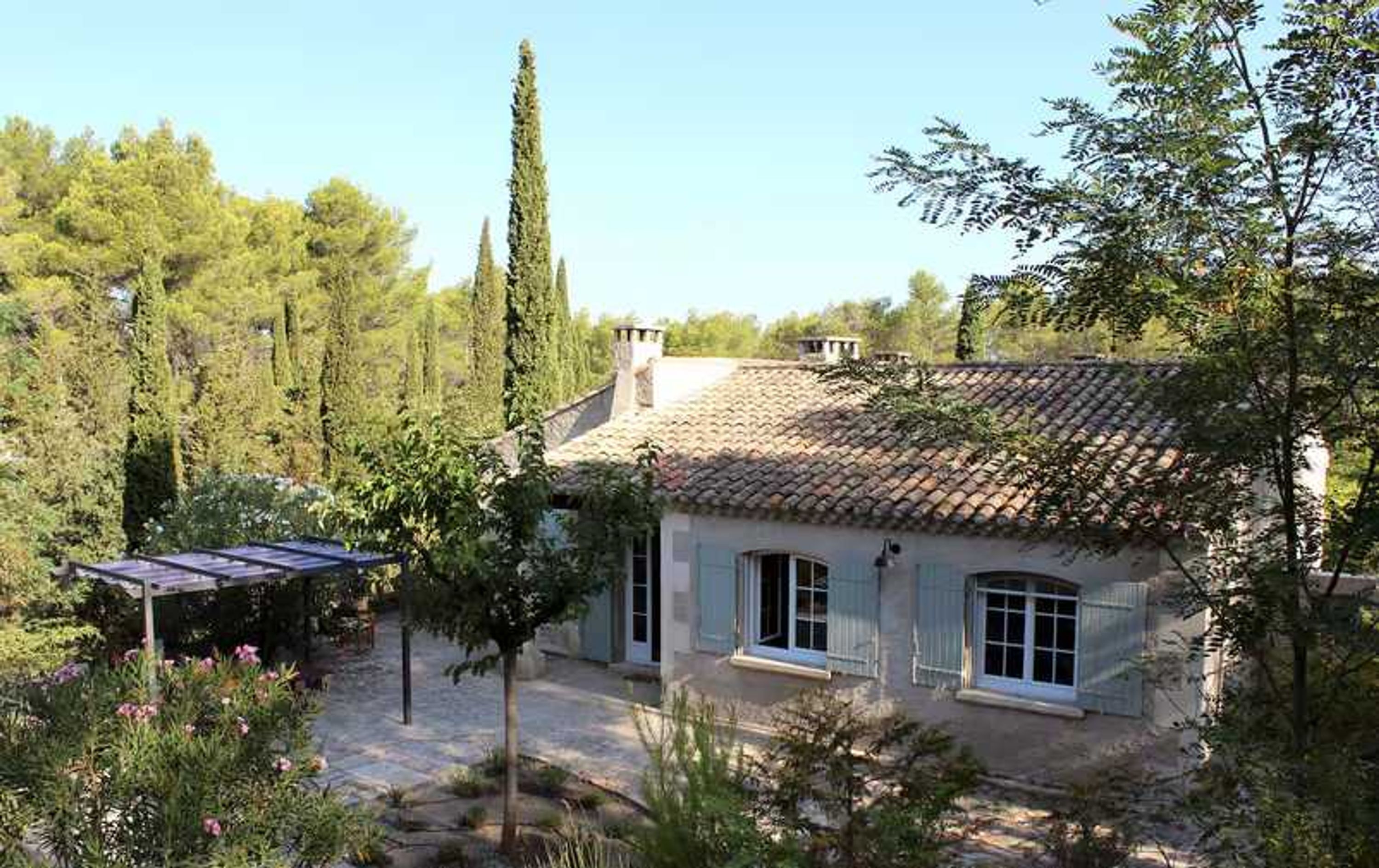 Rumah | 4 kamar tidur dan internet