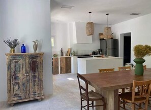 Nhà | 4 phòng ngủ, truy cập Internet tốc độ cao