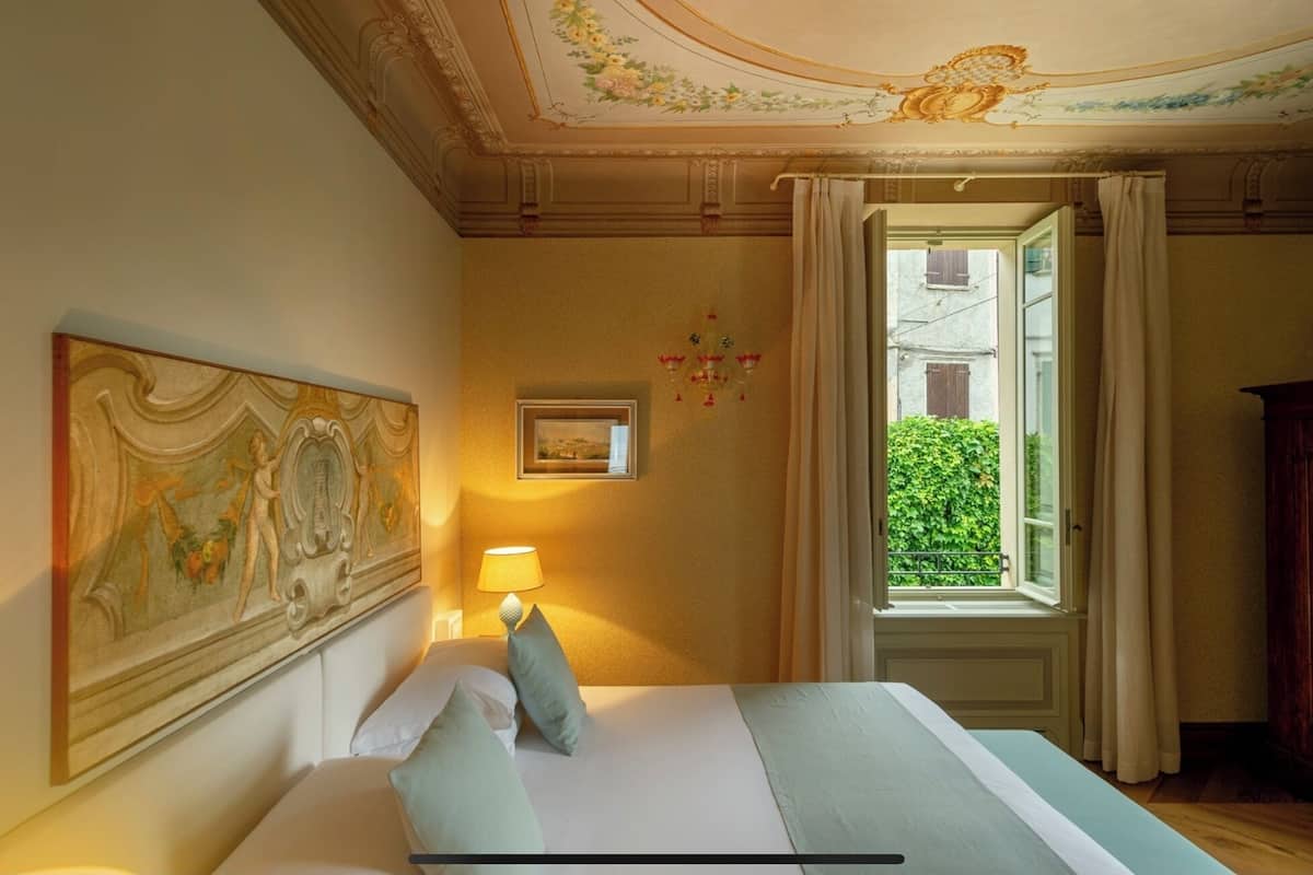 Chambre Deluxe Double ou avec lits jumeaux, vue partielle sur le lac