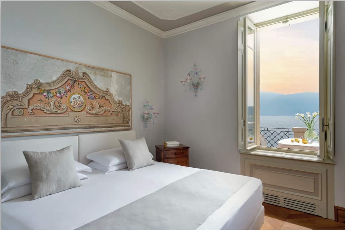 Chambre Royale Double ou avec lits jumeaux, vue lac