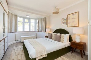 Huis (4 Bedrooms) | 4 slaapkamers, beddengoed