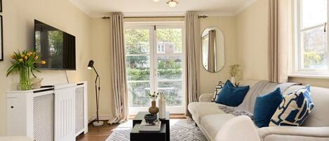 Leilighet (2 Bedrooms) | Oppholdsområde