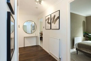 Exterior - The Brompton Park Escape Bright 2bdr Flat With Patio Access (London)