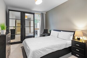 2 Schlafzimmer, Bügeleisen/Bügelbrett, WLAN, Bettwäsche