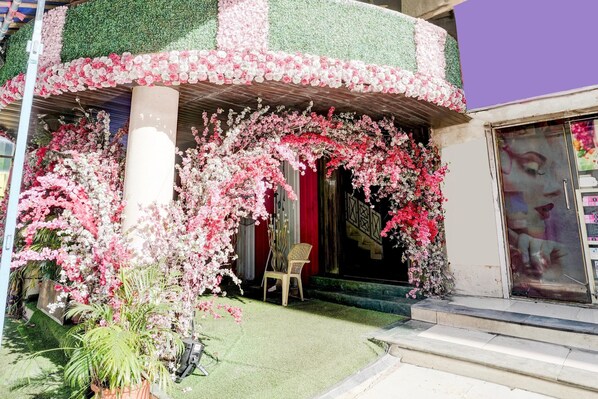 House | Reception - Comfortable Stays at Thane Mumbai (Thane)