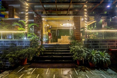 Luxury Stays at Mussorie Foothills