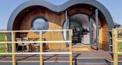 The Hazel Hobbit Pod