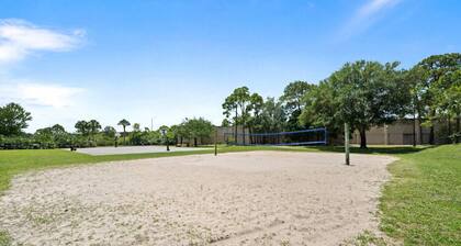 The Jupiter Hideaway