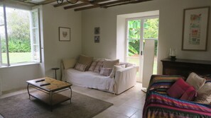 TV, table football, ping pong