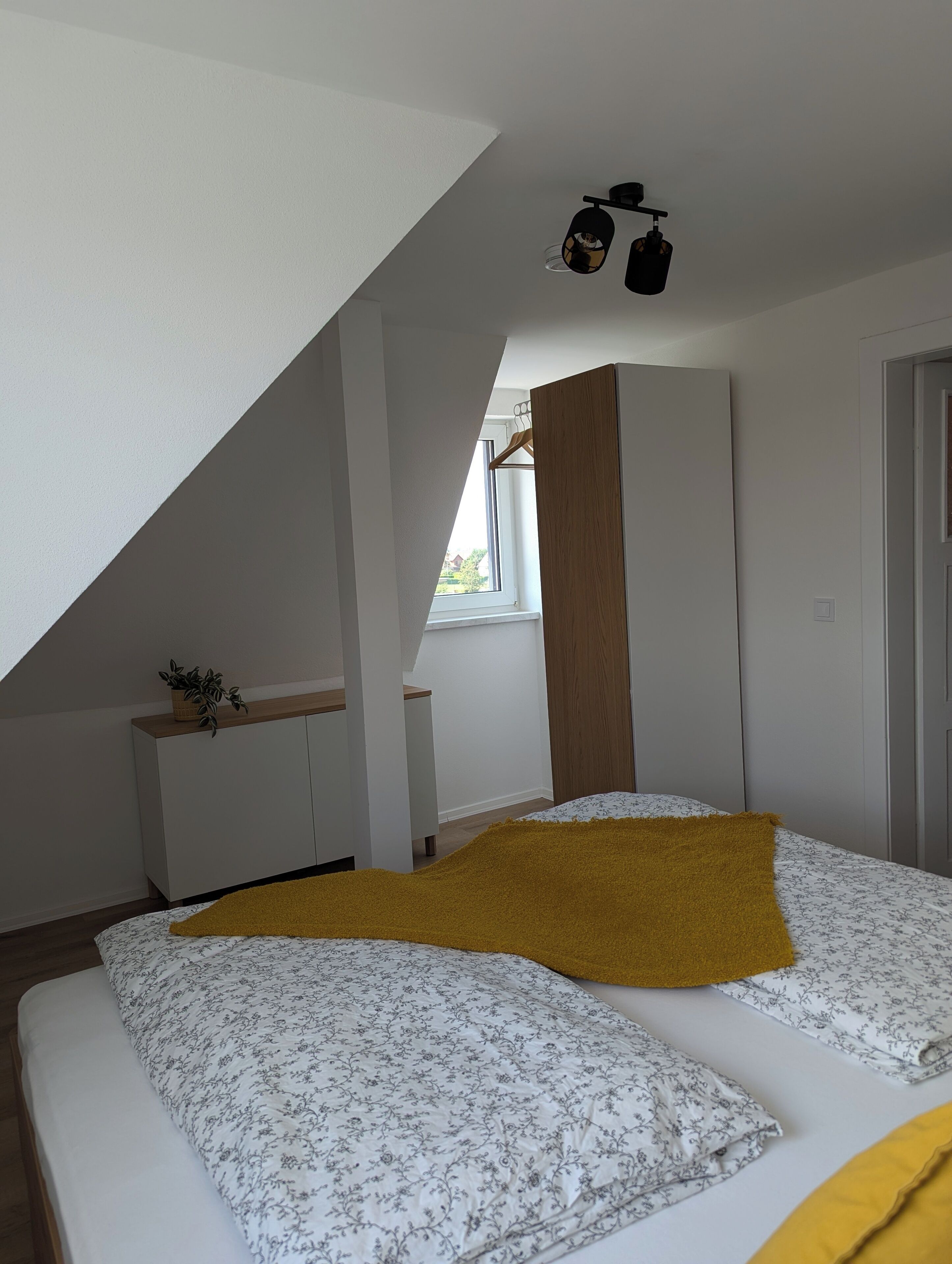 1 bedroom, iron/ironing board, travel crib, WiFi