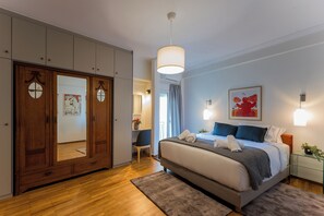 2 Schlafzimmer, Schreibtisch, Bügeleisen/Bügelbrett, Internetzugang