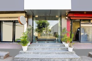 獨棟房屋 | 接待櫃台