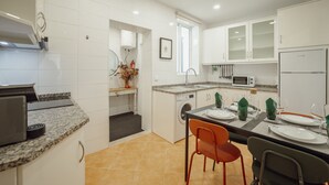 Ảnh chưa phân loại, 2 trong số 11 ảnh, nút