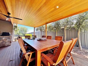 Outdoor dining - Seascape - Kalbarri, WA (Kalbarri)