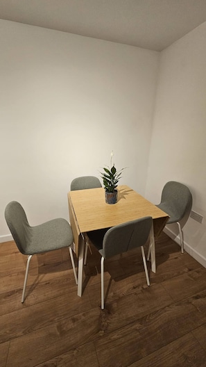 Apartment, 1 Bedroom, Smoking, Garden View | Living area - Modern Flat Near Central London! (London)