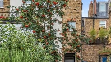 Apartment, 1 Bedroom, Smoking | Exterior