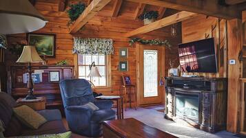 Smart TV, DVD player, books