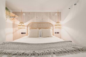 3 bedrooms, iron/ironing board, travel crib, free WiFi