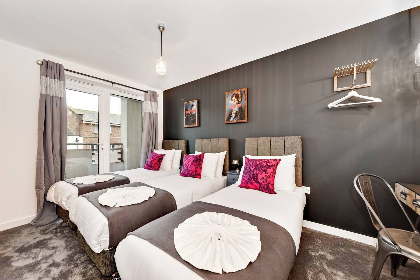 4 bedrooms, iron/ironing board, travel crib, free WiFi