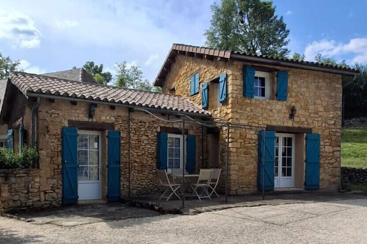 Talo, lemmikit sallittu, näköala mäelle | 3 makuuhuonetta, ylelliset vuodevaatteet, yksilöllisesti sisustettu