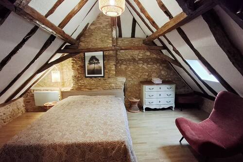 3 bedrooms, premium bedding, individually decorated