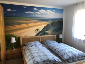 2 bedrooms