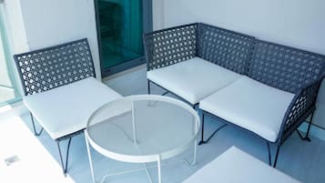 Apartment, Balcony, Garden View | Terrace/patio